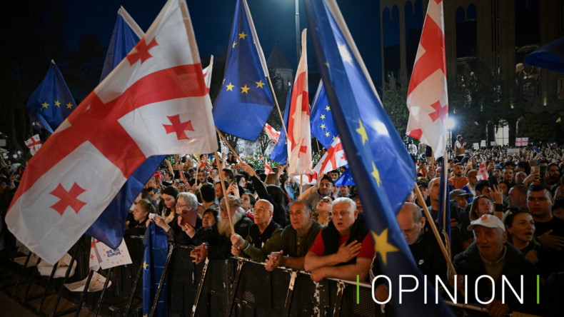 Loi sur les agents étrangers en Géorgie : l’Occident défend bec et ongles l’opacité financière de son soft power