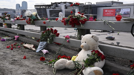 Attentat de Moscou : des photos pro-ukrainiennes retrouvées sur les téléphones des terroristes