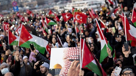 Guerre à Gaza : la Turquie décide de restreindre ses exportations vers Israël