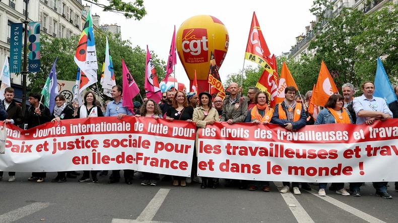 1er Mai 200 000 Manifestants Selon La Cgt Glucksmann Chassé Du