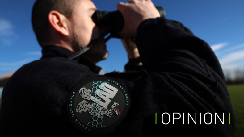 Instauration du QR Code, société orwellienne : Paris, les Jeux de la Terreur