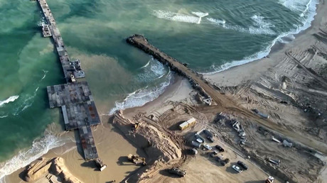 Gaza : les premières palettes d’aide humanitaire ont été déchargées sur la côte