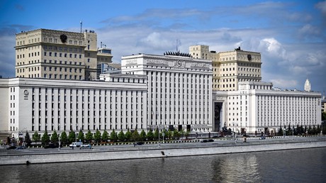 Russie : un responsable des commandes publiques du ministère de la Défense arrêté pour «abus de pouvoir»