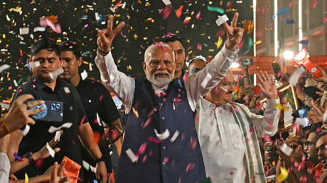 Inde : la coalition menée par Modi remporte la majorité des sièges à la Chambre du peuple