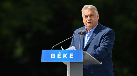 Guerre en Europe : le monde se trouve à «quelques centimètres» du point de non-retour, estime Orban