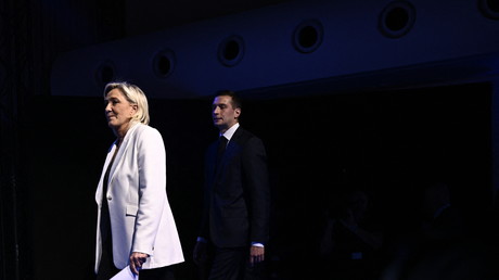 Macron dissout l'Assemblée nationale, Bardella candidat du RN à Matignon