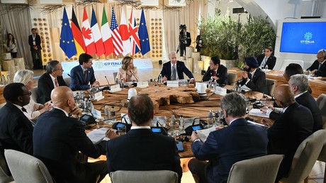 G7 : 50 milliards de dollars de prêt à Kiev, garantis par les intérêts des actifs russes gelés en Occident