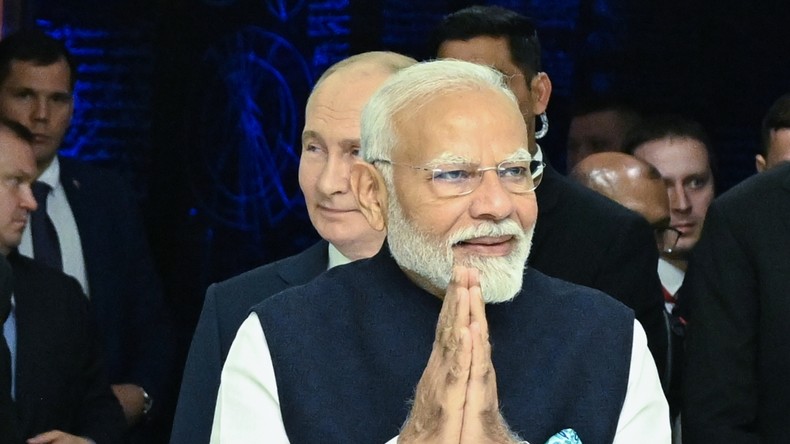 EN DIRECT : Cérémonie de remise de prix à Narendra Modi