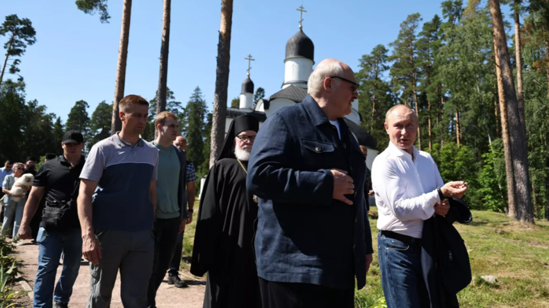 Poutine et Loukachenko se sont retrouvés pour une entrevue en Carélie