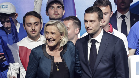 Le Kremlin dit suivre «de très près les élections en France»