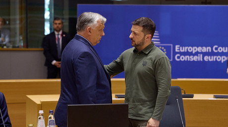 À Kiev, Orban demande un cessez-le-feu à Zelensky
