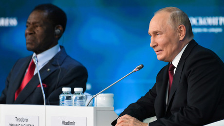 EN DIRECT : Rencontre entre Vladimir Poutine et le président de la République de Guinée équatoriale