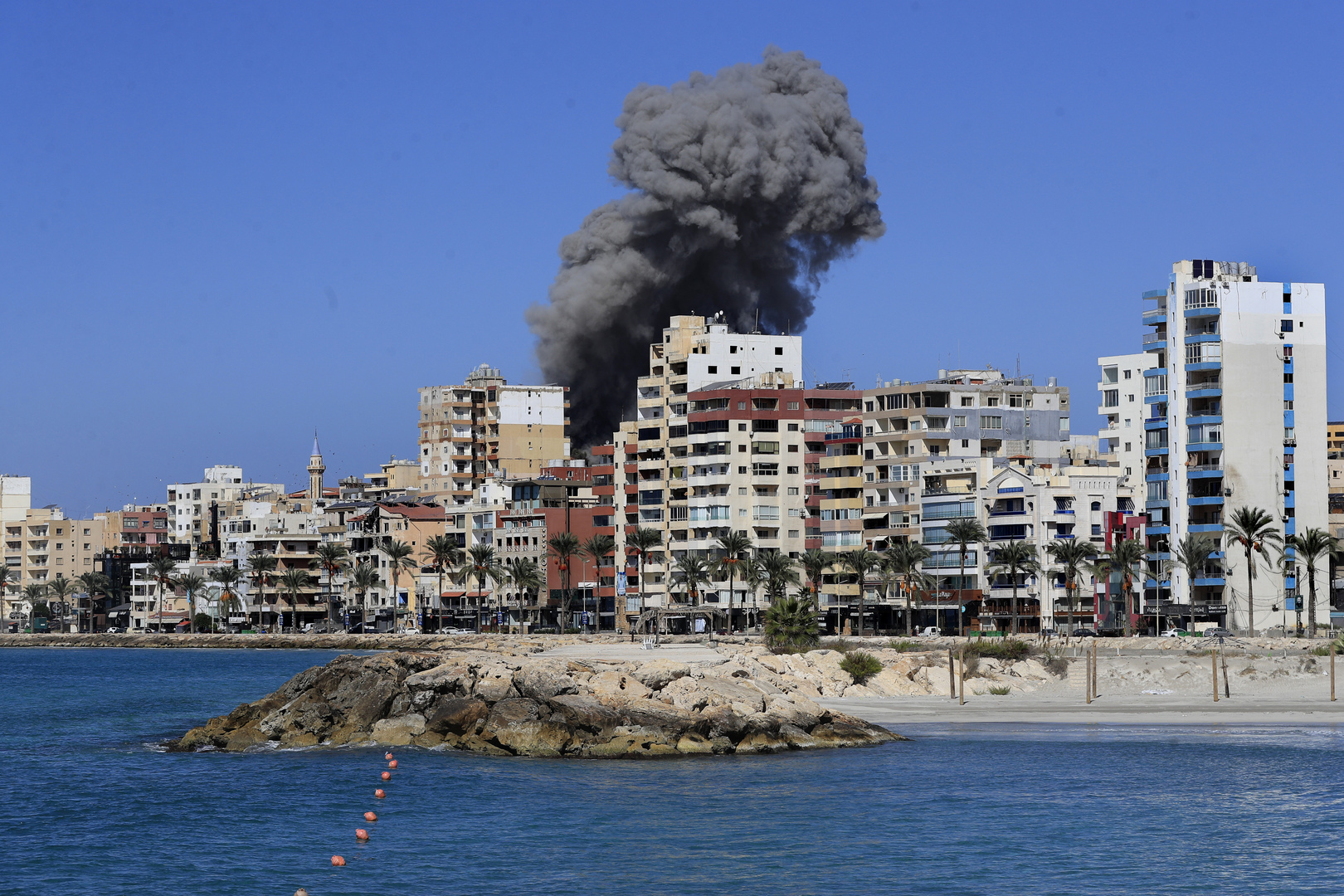 Frappes israéliennes au Liban : inquiétudes autour du patrimoine des villes de Tyr et Baalbek