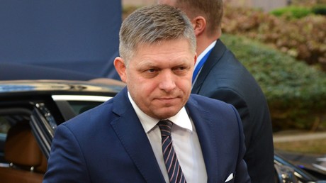 L'adhésion de l'Ukraine à l'OTAN pourrait provoquer la Troisième Guerre mondiale, avertit Robert Fico