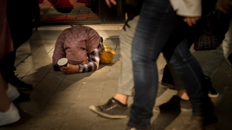 Inégalités économiques : plus de 11 millions de Français en «situation de pauvreté», selon l'Insee