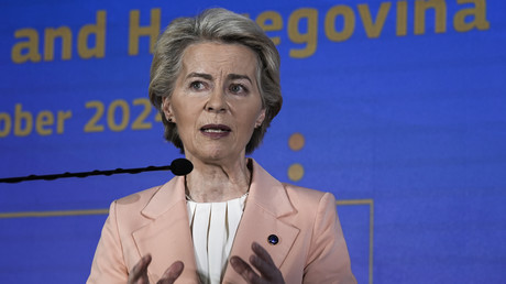 Von der Leyen annule sa rencontre avec le Premier ministre serbe en raison d'une réunion avec un ministre russe