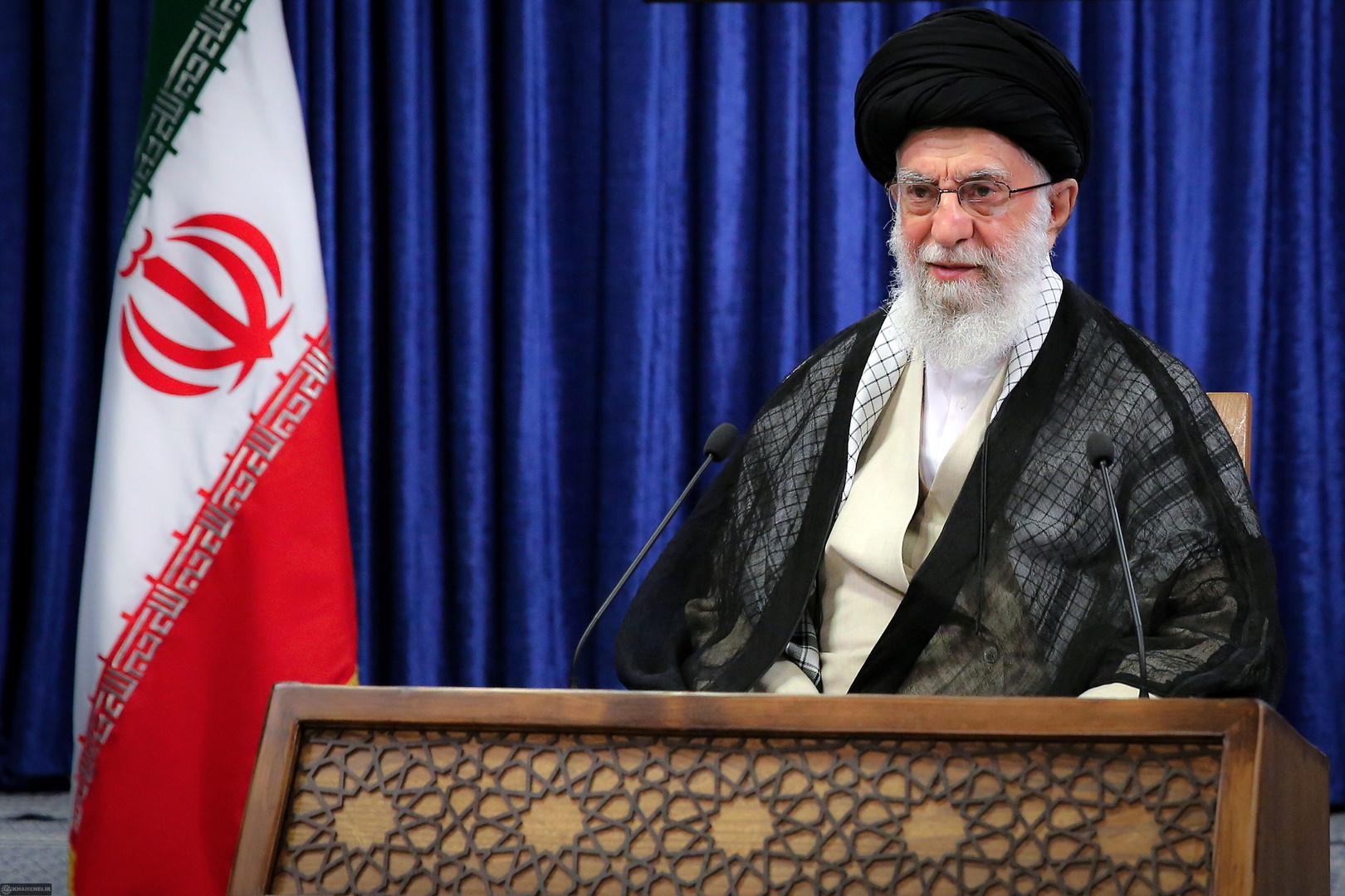 Tensions au Moyen-Orient : Khamenei promet «une réponse cinglante» à toute attaque contre l'Iran ou ses alliés