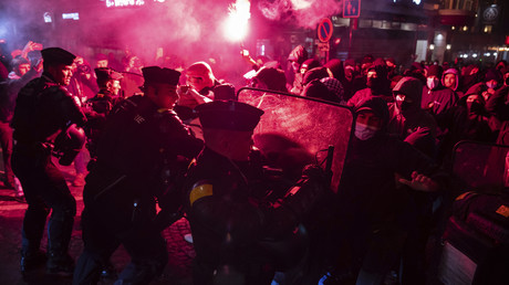 Manifestation pro-palestinienne et incidents à Paris la veille du match Israël-France