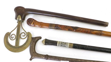 Récade du roi Béhanzin : le Bénin bloque la vente aux enchères en France