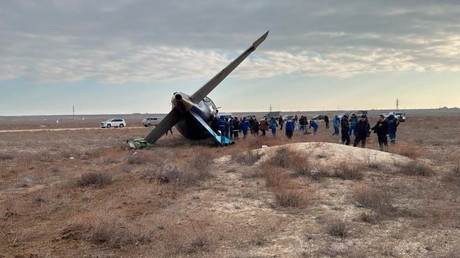 Crash d'AZAL en décembre :  les boîtes noires révèlent des informations «intéressantes»