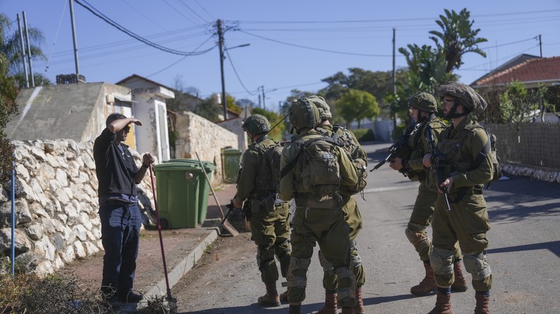 L'armée israélienne prévoit de maintenir des bases au sud-Liban