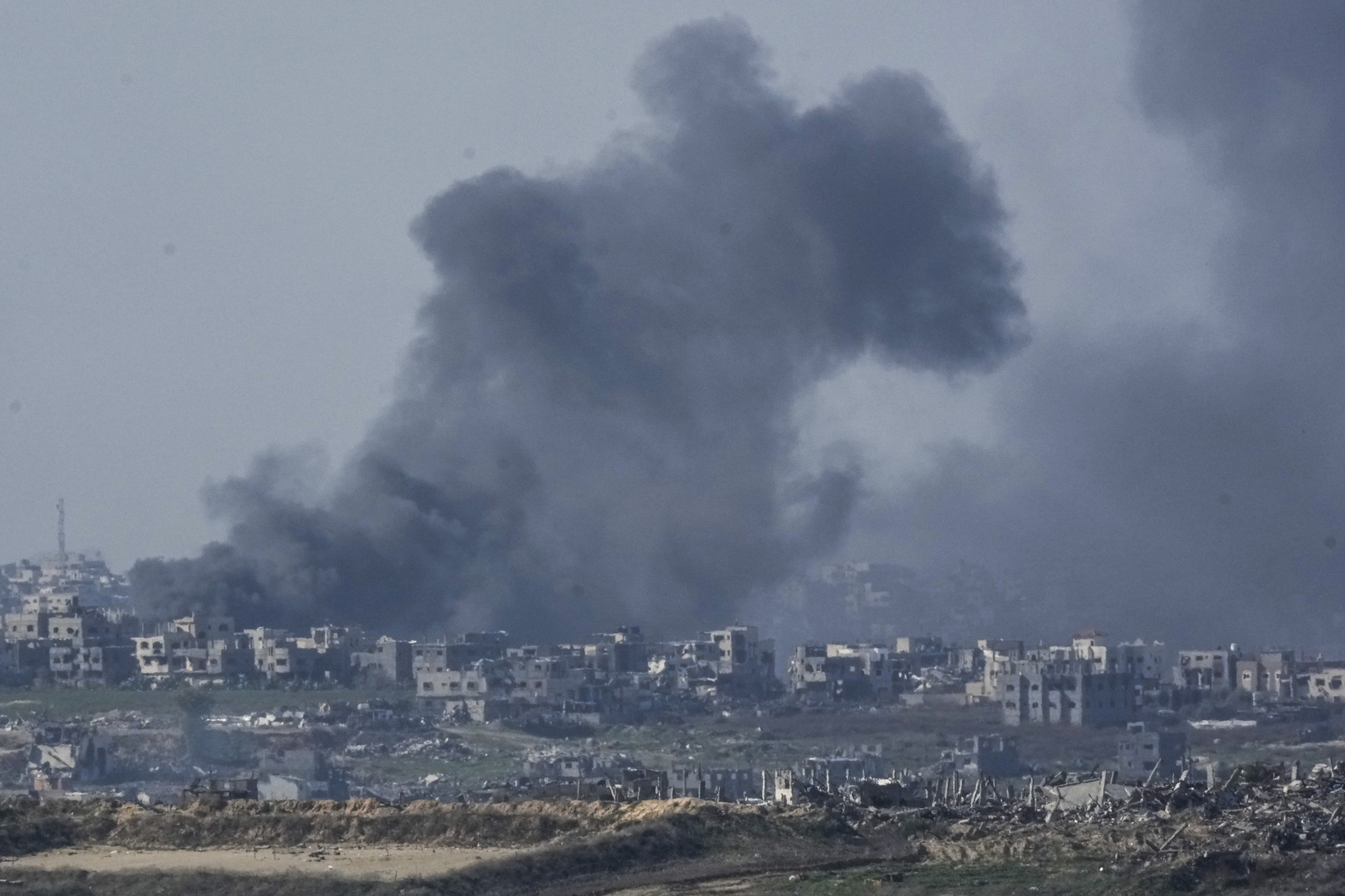 Le ministre israélien de la Défense veut un plan pour finir la guerre à Gaza