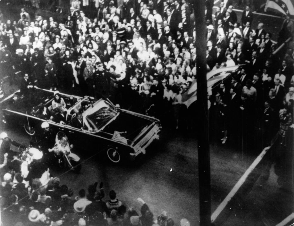 Trump ordonne la déclassification de documents sur l'assassinat de John F. Kennedy