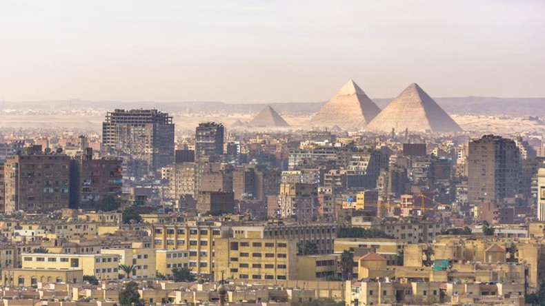 Dix morts dans l'effondrement d'un immeuble au Caire