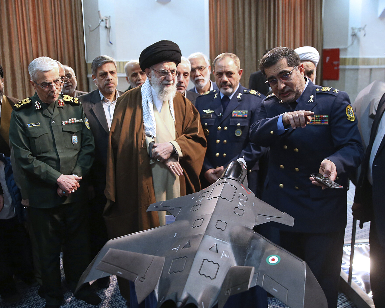 Moyen-Orient : Israël envisagerait de viser les sites nucléaires iraniens en 2025