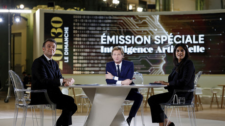 «Déchéance», «ridicule»: l’intervention d’Emmanuel Macron sur l’IA tourne au fiasco