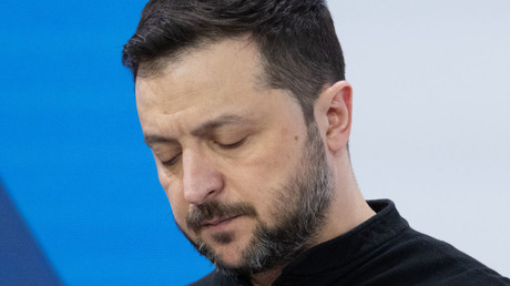 Le FT qualifie d'erreur la proposition de Zelensky de transférer les ressources ukrainiennes aux États-Unis