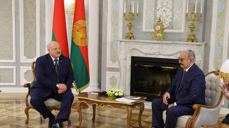 Le chef de l’Armée nationale libyenne, Khalifa Haftar, en visite en Biélorussie