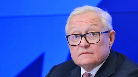 Riabkov : la Russie appelle à «une solution durable» passant par «l'élimination des causes profondes» du conflit ukrainien