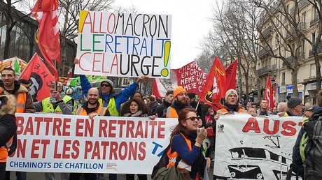 «Pâques en péril» : la SNCF sous la menace d’une grève des contrôleurs