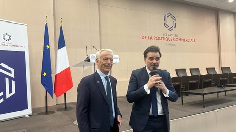 Le président du Medef dénonce l’ingérence américaine sur les entreprises françaises