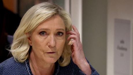 Un député russe : «La France risque de suivre la voie de la Roumanie en matière de "nettoyage du champ politique"»