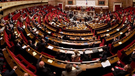 France : l'Assemblée débat du non-consentement dans la définition du viol