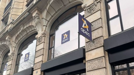 Le recrutement des cadres en chute libre : un marché sous tension