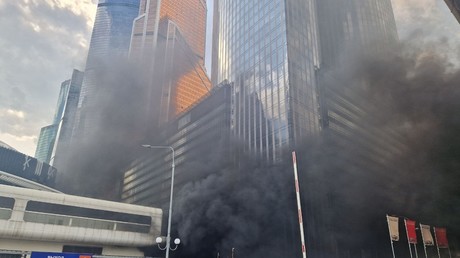 Russie : l'incendie dans le quartier d'affaires de Moscou a été éteint (VIDEO)