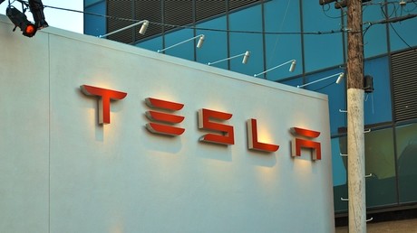 Tesla en perte de vitesse : une chute vertigineuse des ventes en Europe