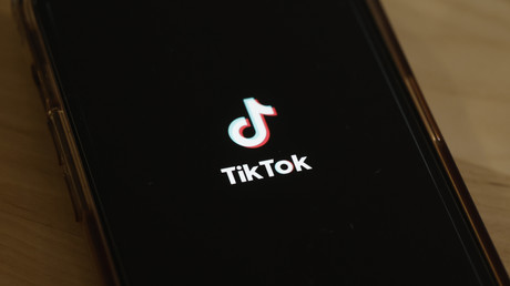 En France, une enquête parlementaire auprès des jeunes sur les effets de TikTok