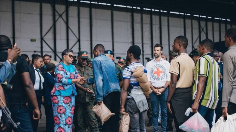 RDC : arrivée à Kinshasa d’un premier groupe de soldats et de policiers congolais évacués de la ville de Goma