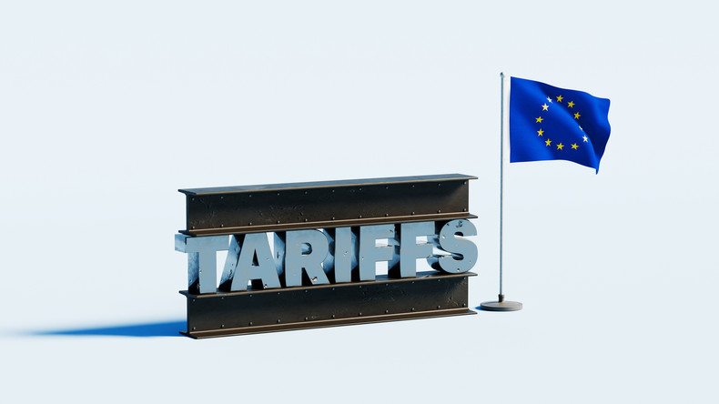 Bruxelles prépare une riposte tarifaire supplémentaire aux États-Unis de 100 milliards d’euros, selon Euractiv