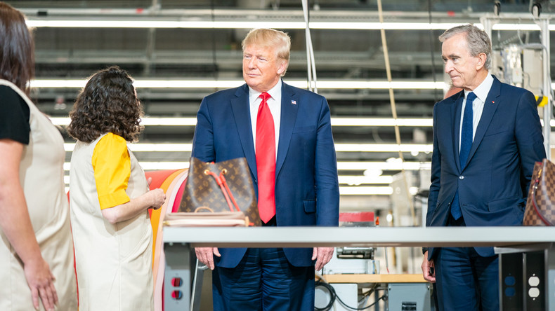 Bernard Arnault honoré par Trump à la Maison-Blanche