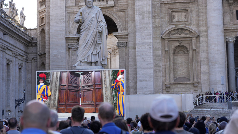 Début du conclave au Vatican