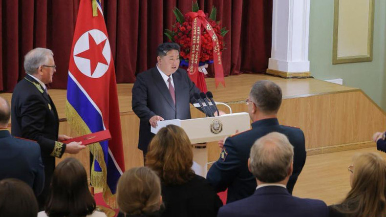 «Pyongyang sera toujours proche de Moscou» promet Kim Jong-un