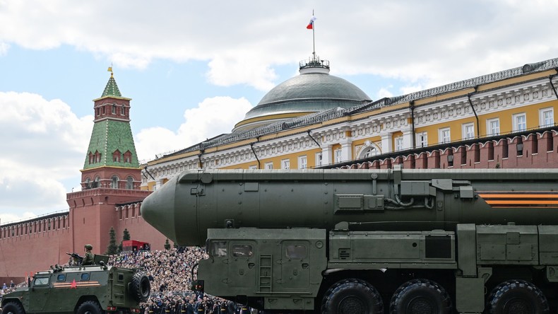 Le Kremlin qualifie de «manifestation du terrorisme d'État» les déclarations de Zelensky sur le 9 mai