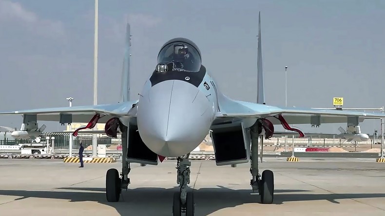 Russie : le ministère de la Défense reçoit un nouveau lot de chasseurs Su-35S (VIDEO)
