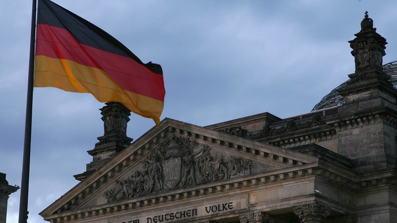 Allemagne : vaste opération policière contre un réseau complotiste et extrémiste