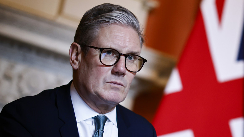 Travaillistes britanniques : la droite accusée de favoriser l’immigration massive